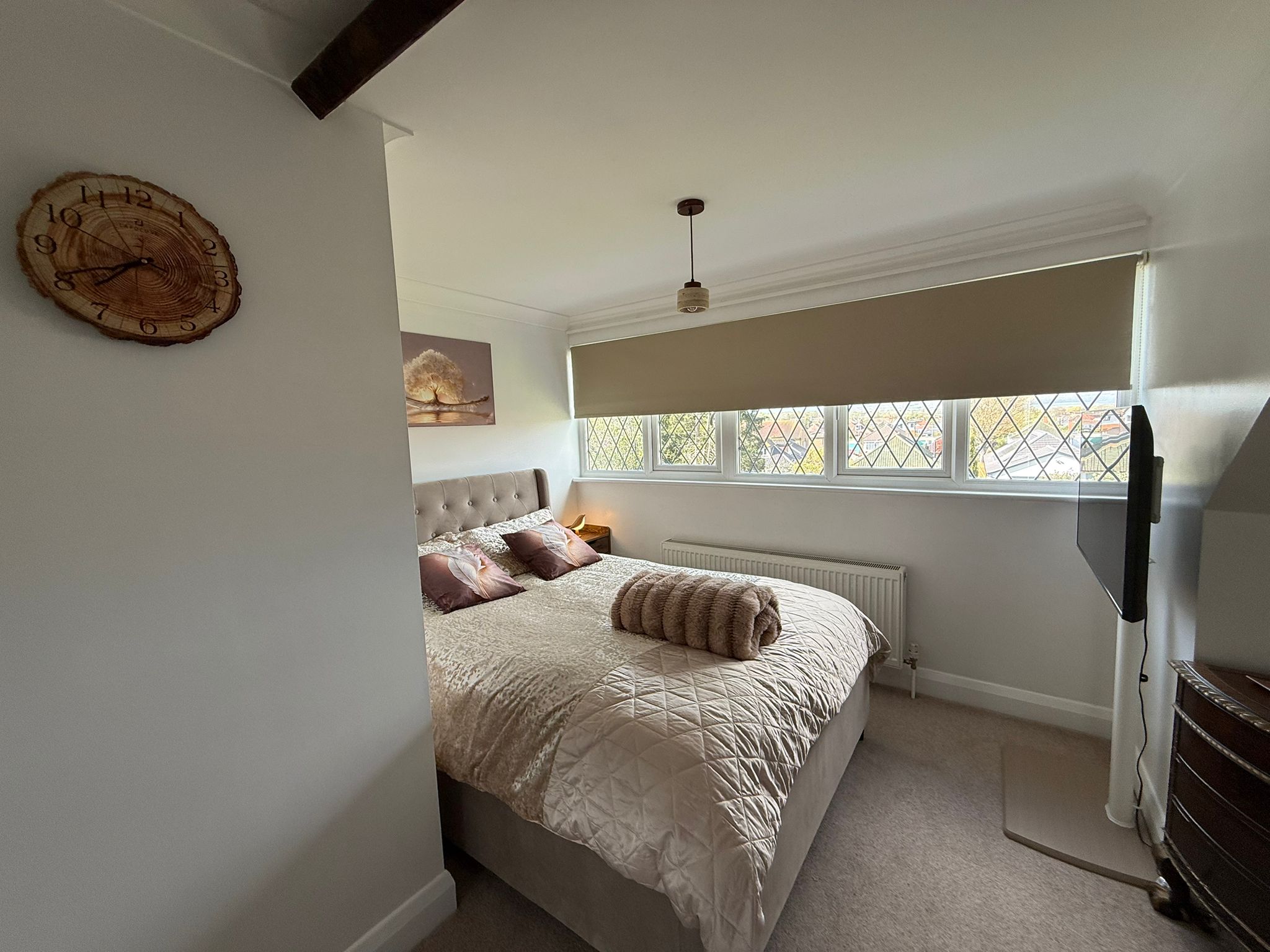 Room 1 interior view 7.