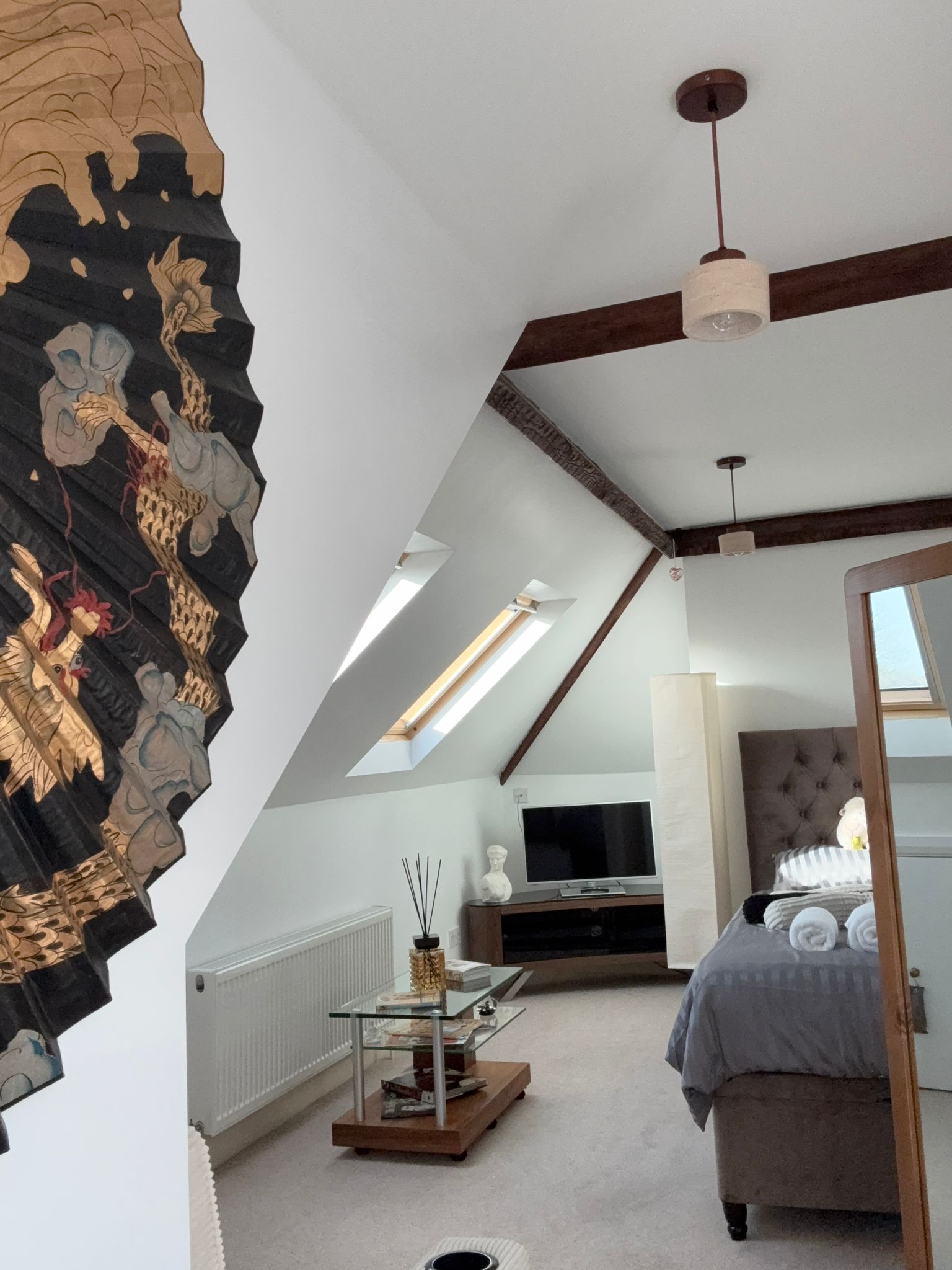 Room 2 preview image 3.