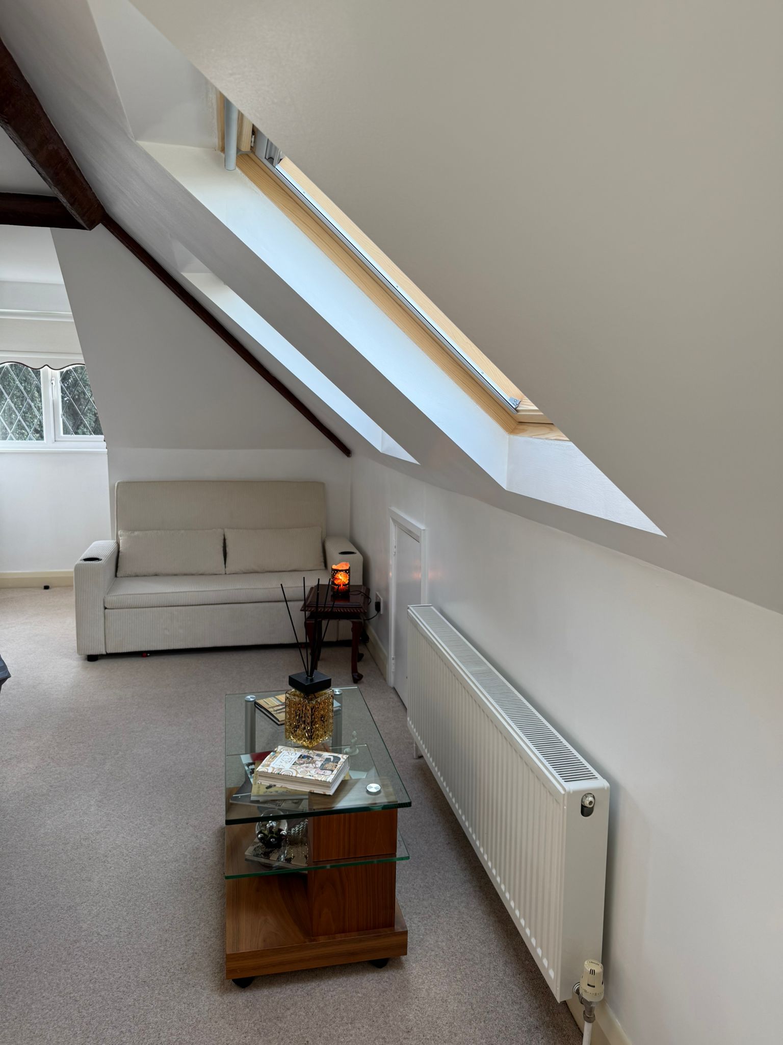 Room 2 preview image 4.